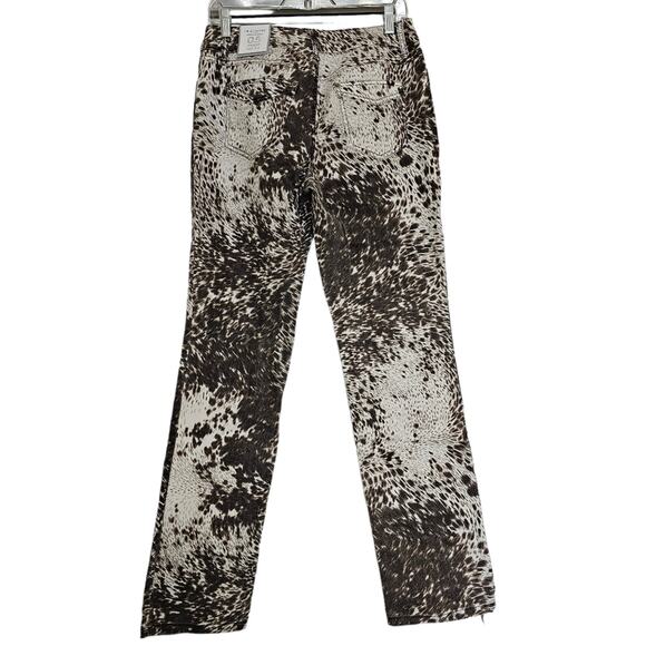 NWT Chico's Jeans Women's Size 6 Chicos 0.5 Platinum Pony Print Slim Tan Brown - Picture 3 of 14